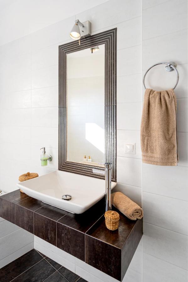 Mira Sitia Luxury Apartment מראה חיצוני תמונה